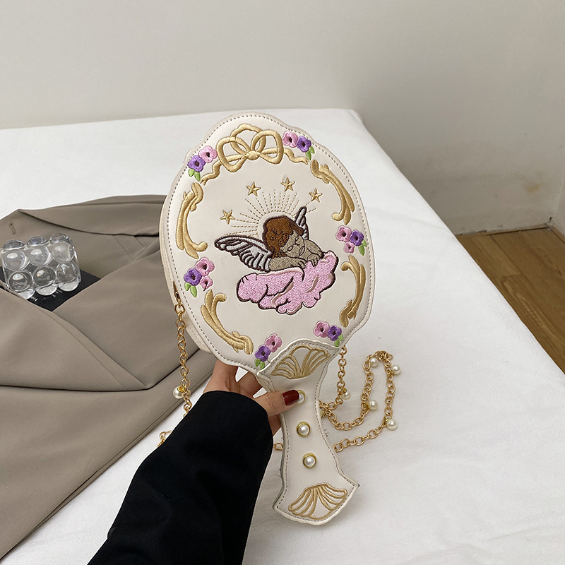 New Classic Luxury Angel Embro - مراجعة Luxury Bags Edit وسعره