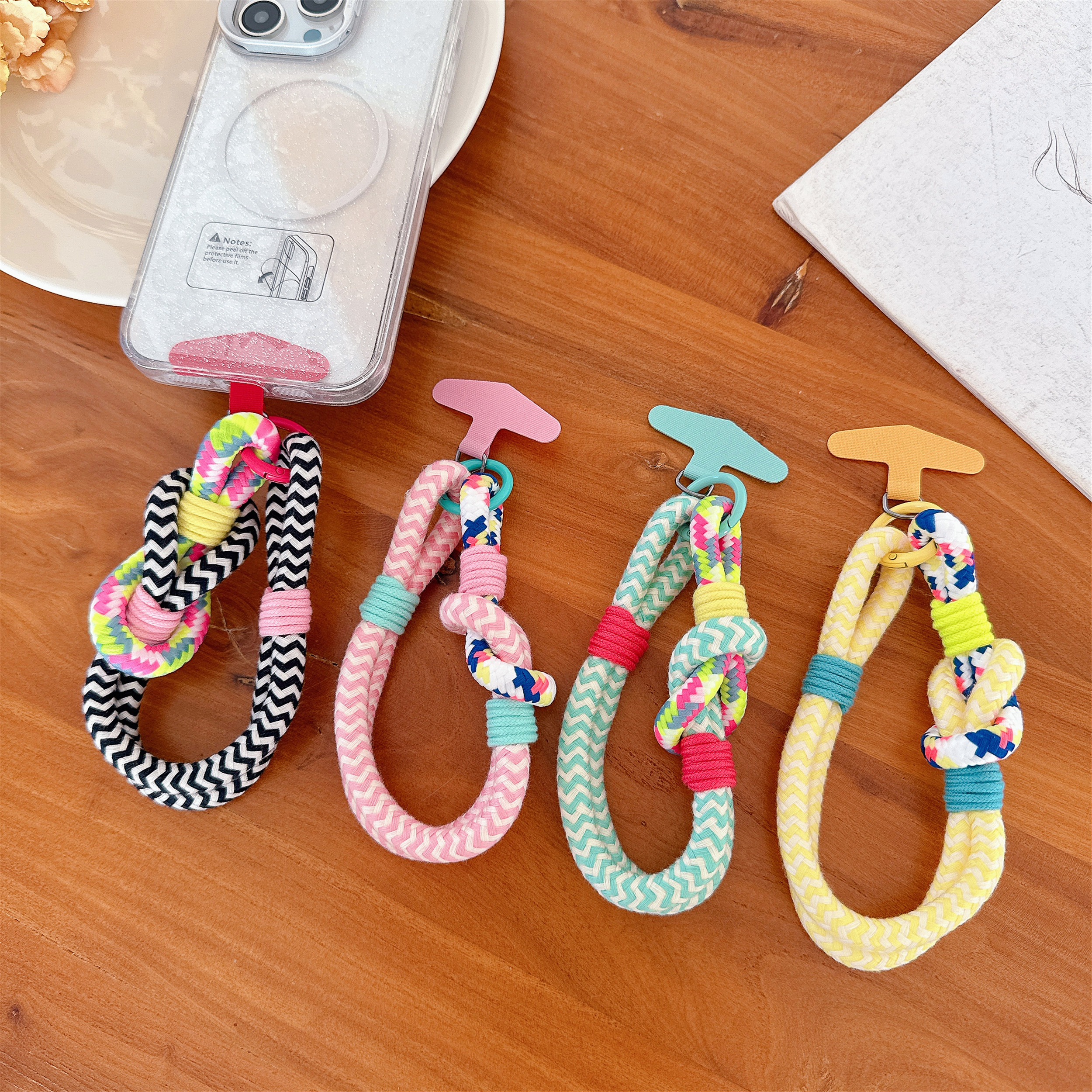 Keychains Contrast Color Key C - مراجعة Luxury Bags In وسعره