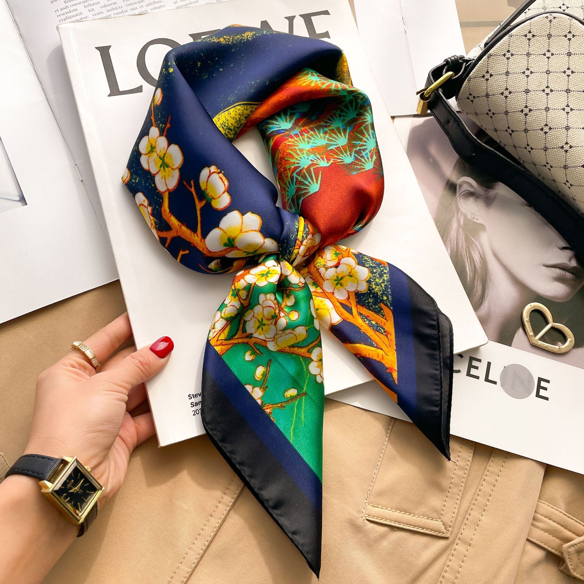 2025 Luxury Fashion Print 70*7 - مراجعة Luxury Bags Casual وسعره