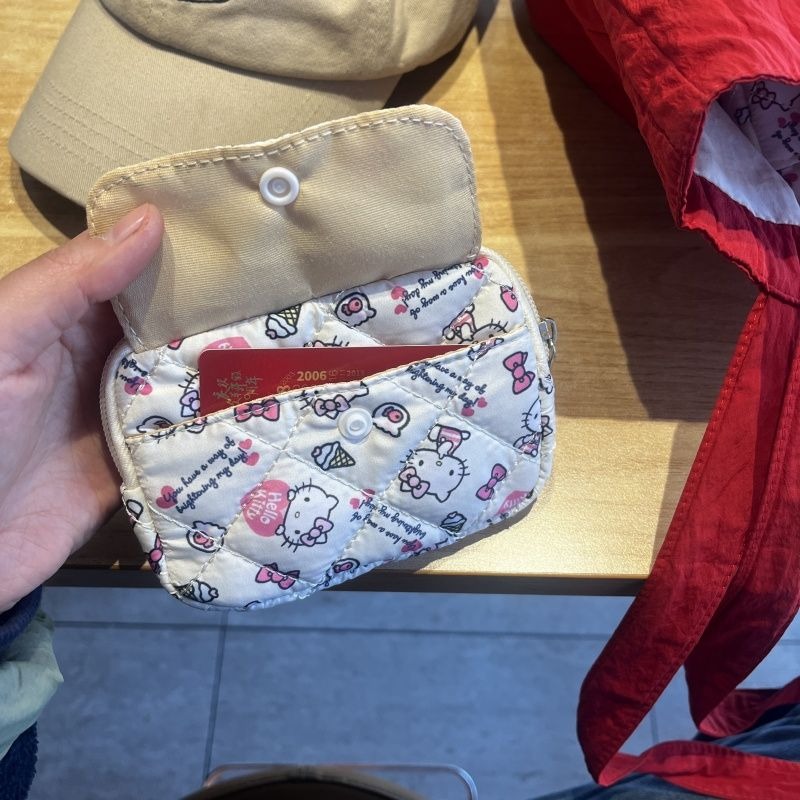 Sanrio New HelloKitty Kawaii A - مراجعة Luxury Bags Edit وسعره