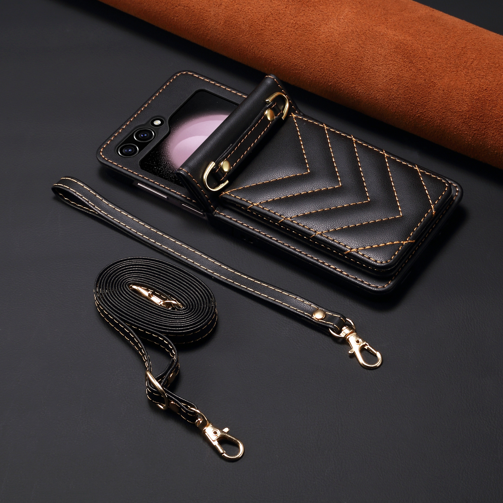 Luxury V-shaped Quilted Leathe - مراجعة Luxury Bags & Leather Repair Of Atlanta Photos وسعره