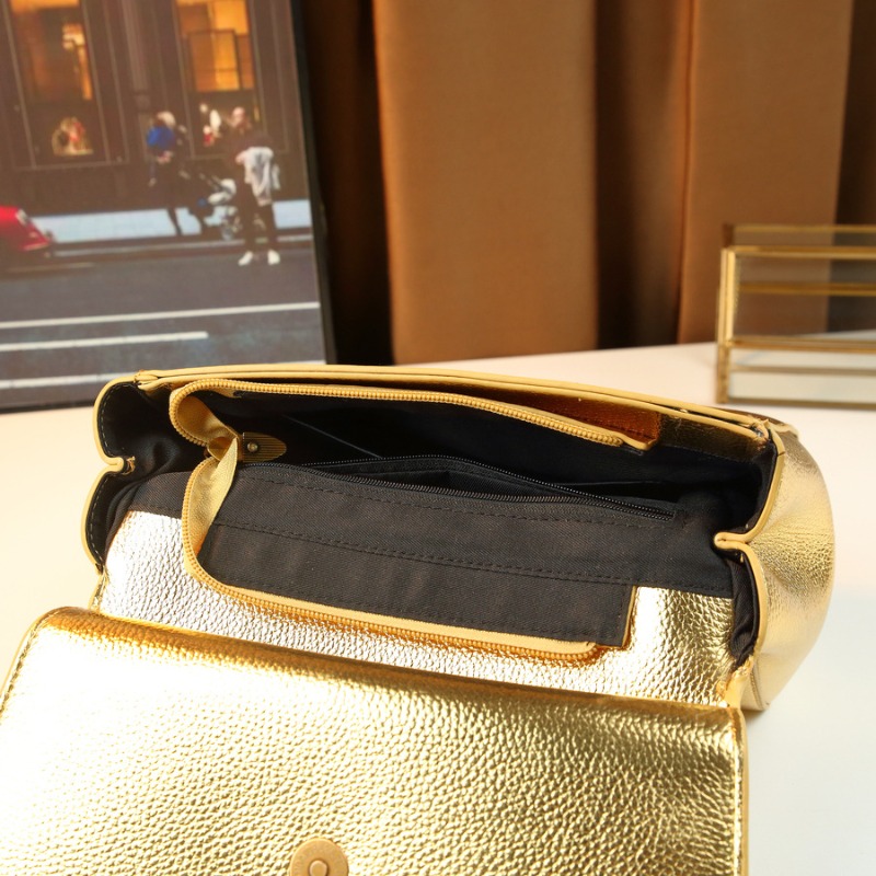 Classic Elegant Shoulder Bag i - مراجعة Luxury Bags Sale وسعره