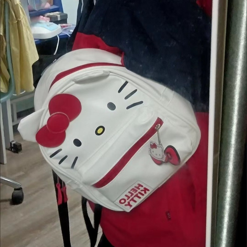 Sanrio New  Hello Kitty Kuromi - مراجعة Luxury Bags Edit وسعره