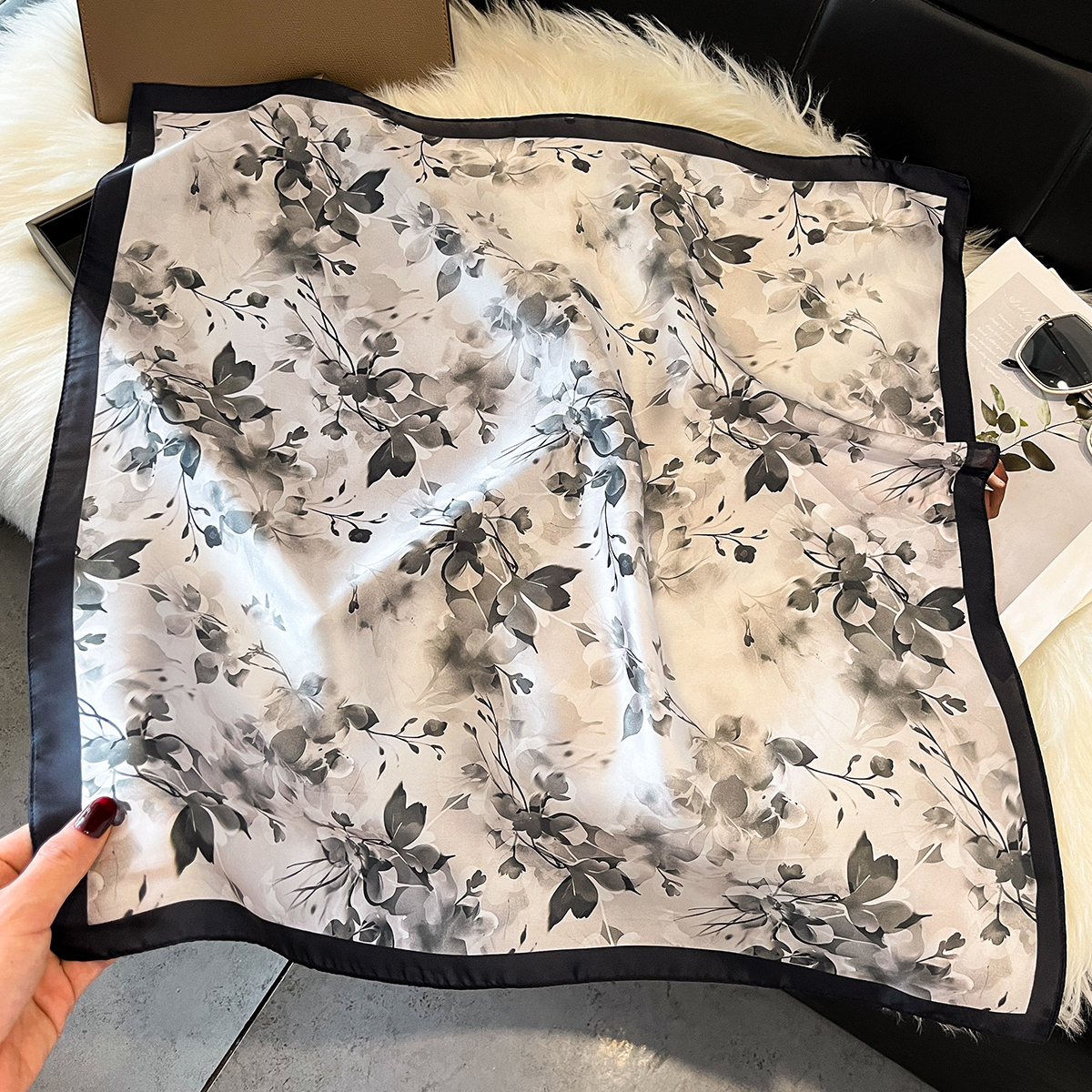 Luxury New Printed Scarves Wom - مراجعة Luxury Bags In China Wholesale وسعره