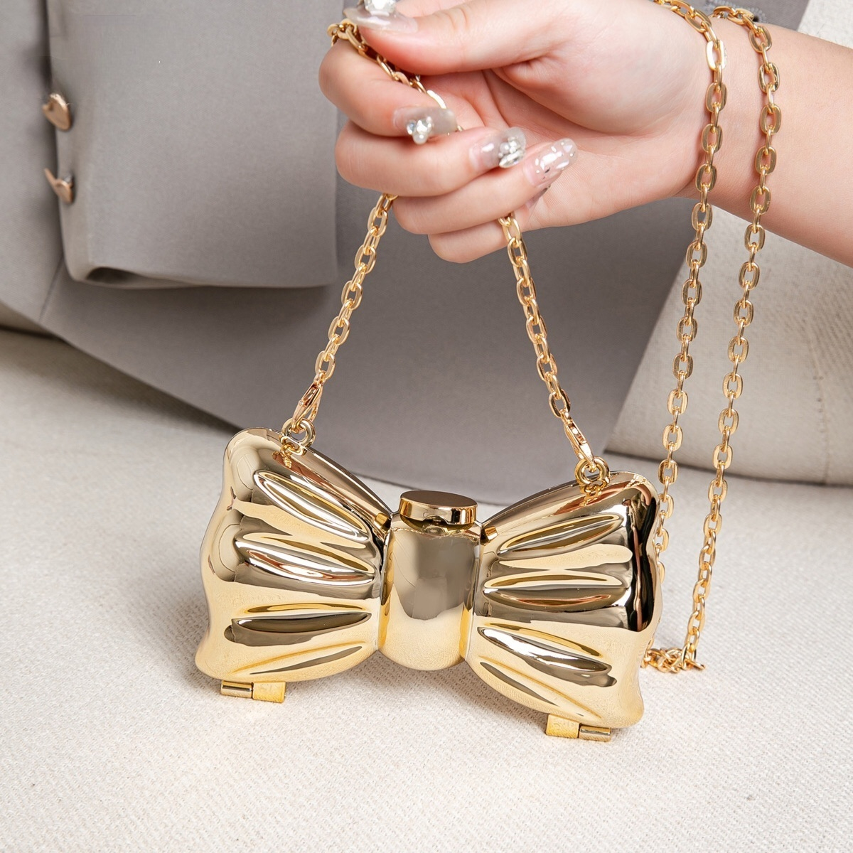 Luxury Fashion Metal Mini Hand - مراجعة Luxury Bags Expensive وسعره